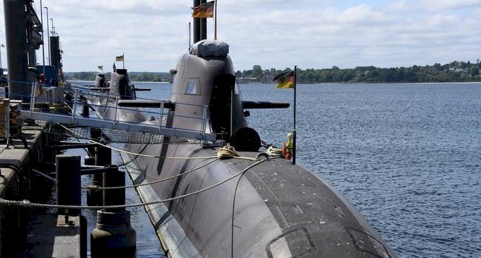 İsrail Almanya’dan üç denizaltı ısmarladı