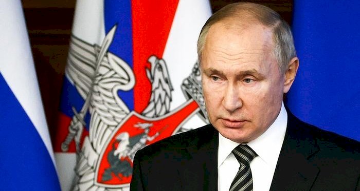 Kremlin: Putin'e yaptırım acı verici değil yıkıcı olur