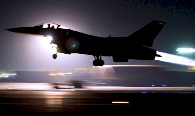 Gece yarısı flaş harekat... Bu fotoğrafla duyuruldu