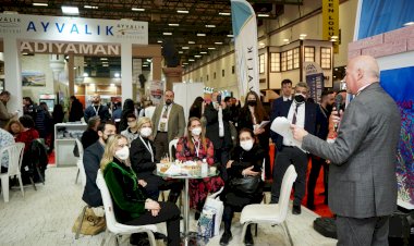 AYVALIK’IN YENİ TURİZM ROTALARI EMITT’E TANITILDI