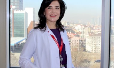 HAMİLELİK VE ERGENLİKTE DERİ ÇATLAKLARINA DİKKAT!
