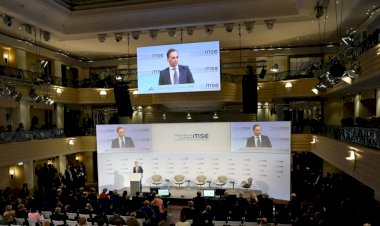 Akar ve İmamoğlu Münih Güvenlik Konferansı'nda