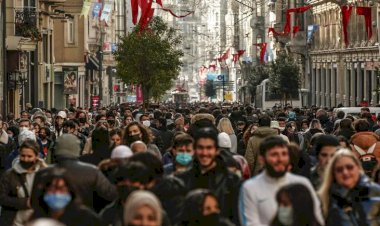 TÜİK araştırması: Türkiye'de kadınlar daha mutlu; en yüksek mutluluk oranı okul bitirmeyenlerde