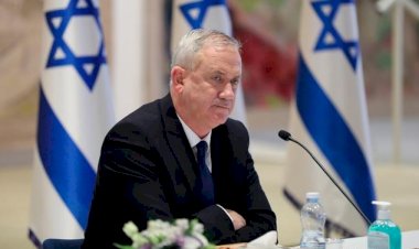 Gantz: Kendimizi iki devletli çözüm içerisinde bulacağız