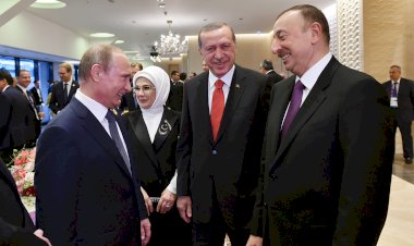 Aliyev'den dikkat çeken ittifak açıklaması: Türkiye, Rusya ve Azerbaycan yeni bir oluşum kurabilir