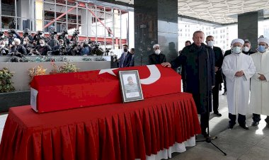 Senegal'de şehit olan Özel Harekat Şube Müdürü Hayrettin Eren son yolculuğuna uğurlandı