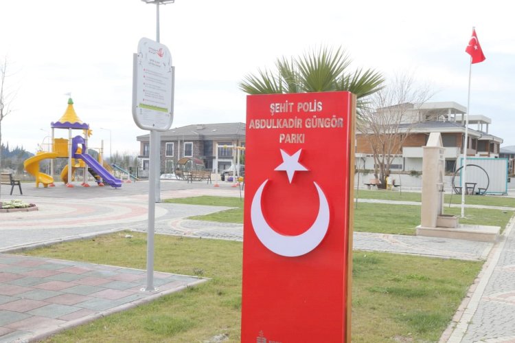 EDREMİT'TE ŞEHİTLERİMİZİN İSİMLERİ GURURLA YAŞATILIYOR