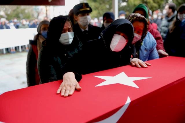 Eskişehir şehidini son yolculuğuna uğurladı