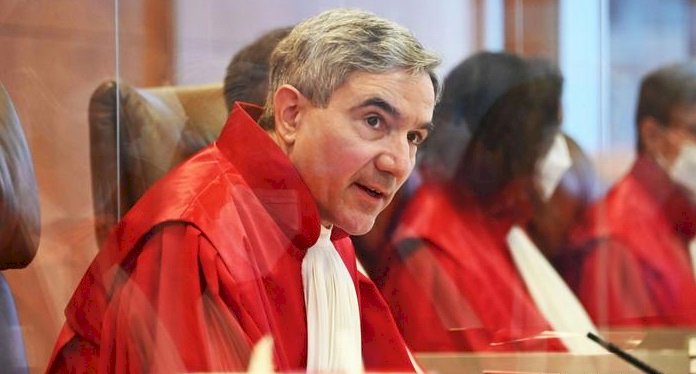 Yüksek mahkemeden siyasilere hakarette kırmızı çizgi