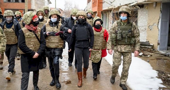 Almanya Dışişleri Bakanı Donbas'a gitti