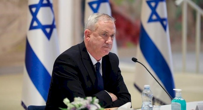 Gantz: Kendimizi iki devletli çözüm içerisinde bulacağız