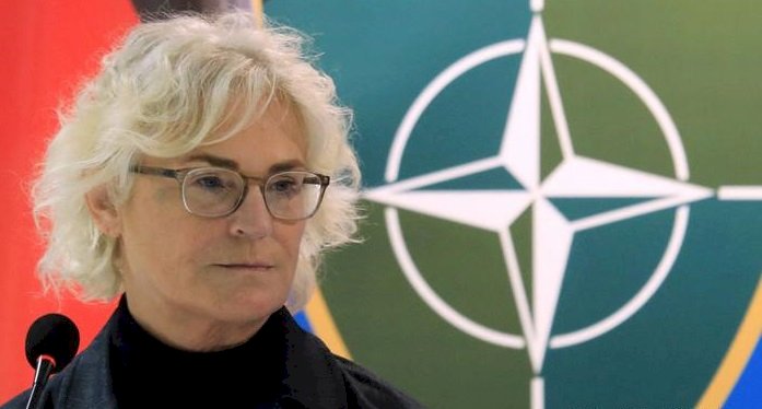 Lambrecht: Putin omuz omuza vermemizden rahatsız oldu