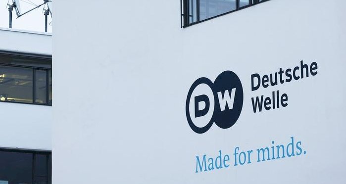 DW, RTÜK’ün lisans dayatmasını yargıya taşıyor