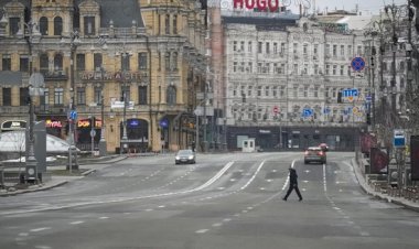CANLI BLOG: "Kiev'i Terk Edin"