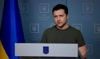 Zelenskiy: Rüzgara direndik, şimdi sokağa çıkmalı ve şehirlerimizden bu belayı defetmelisiniz