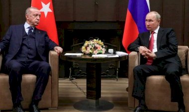 SZ: Türkiye Rusya ile Ukrayna arasında arabulucu olabilir
