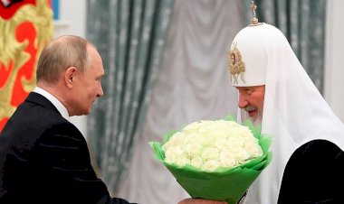 Putin'i destekleyen Rus Patriğin Ukrayna işgalini 'haçlı seferi olarak görmesi' Ortodoksları böldü