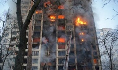 Kiev'de 16 katlı binaya saldırı: 2 ölü