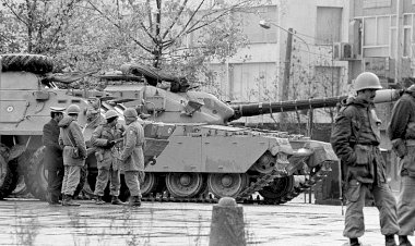 İngiltere, 40 yıl önce parasını alıp teslim etmediği tankların parasını İran'a geri ödeyecek