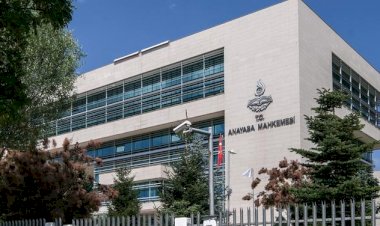 Anayasa Mahkemesi, DDK'nın dernek yöneticilerini açığa alma yetkisini iptal etti
