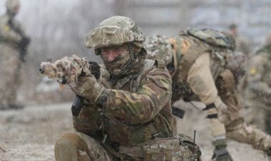 İngiltere, Ukrayna'ya daha fazla savunma silahı sağlanacağını açıkladı