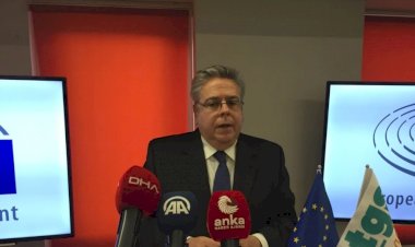 AP Raportöründen Türkiye'ye Mesaj