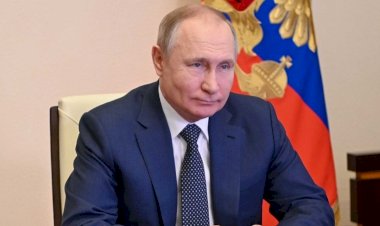 Çavuşoğlu: Putin'in Türkiye'ye gelmesini bekliyoruz