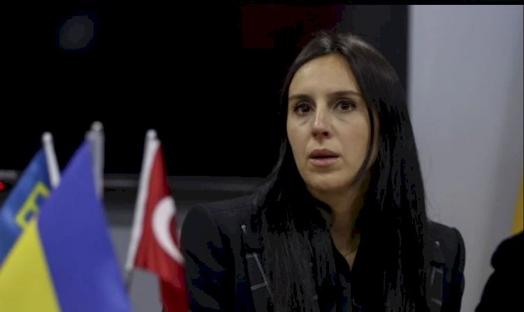 Ukraynalı Şarkıcı Türkiye’ye Sığındı