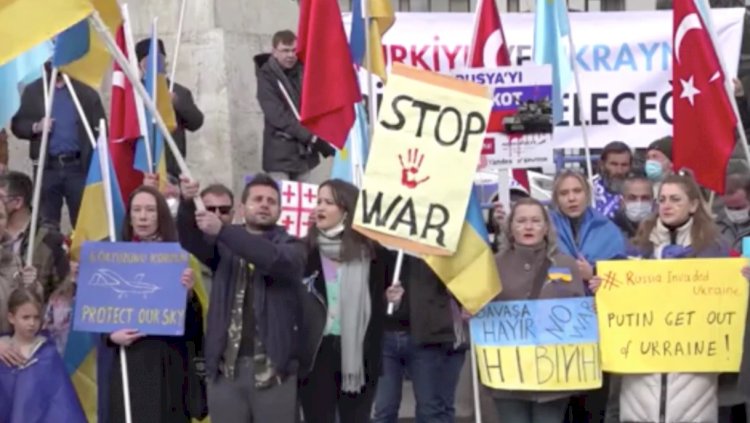 Ukraynalılar’ın Ankara’da Rusya Protestoları Sürüyor