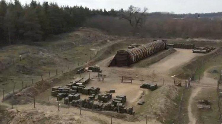 Rusya, Ukrayna’ya ait askeri üssü ele geçirdi
