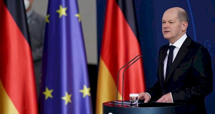Alman hükümeti Rusya'ya enerji yaptırımlarına karşı