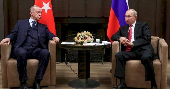 SZ: Türkiye Rusya ile Ukrayna arasında arabulucu olabilir