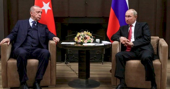 SZ: Türkiye Rusya ile Ukrayna arasında arabulucu olabilir