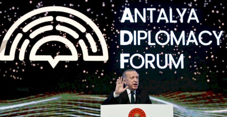“Ukrayna Haklı Davasında Yalnız Bırakıldı”