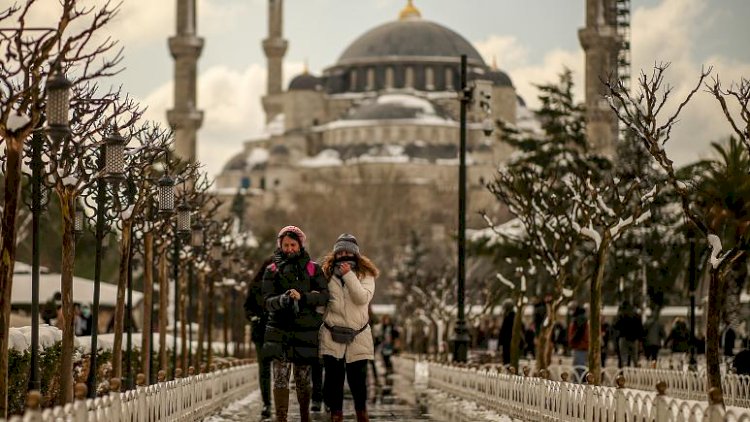 Batı’nın yaptırımları sonrası Rus zenginler İstanbul ve Dubai'de emlak almak için sıraya mı girdi?