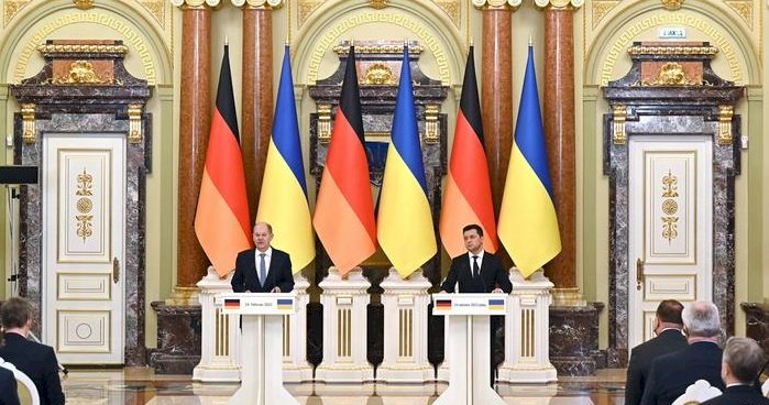 Almanya’dan Ukrayna’nın garantörlük talebine yeşil ışık