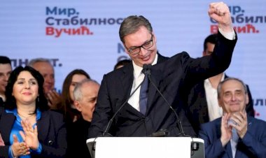 Sırbistan'da seçimi Vucic kazandı