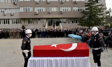 Şehit Polis Aytaç Babayiğit’in Naaşı Düzenlenen Törenle Memleketine Uğurlandı