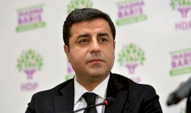 Sencar: Demirtaş'ın görüşü alınmadan belirlenecek adayın kazanma şansı olur mu sanıyorsunuz?