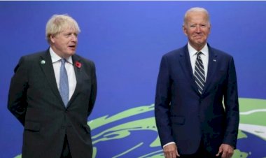 Kiev’i ziyaret eden İngiltere Başbakanı Johnson, Biden ile görüştü