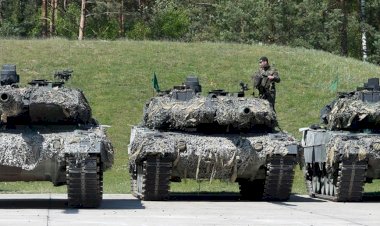 Ukrayna Berlin'in silah sevkiyatı kararını bekliyor