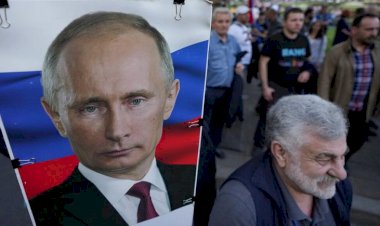 Sırbistan'da Rusya'ya destek protestosu: 'Sırplar ve Ruslar kardeştir'