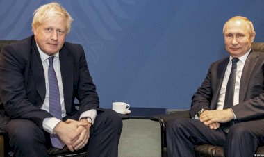 Moskova'dan Johnson'a Rusya'ya giriş yasağı