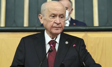 Bahçeli'den 'Suriyeli sığınmacılar' çıkışı: Bayramda gidenlerin geri dönmesine gerek yok