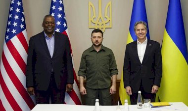 ABD Dışişleri Bakanı Blinken Kiev'de Zelenskiy ile görüştü: Rusya kaybediyor