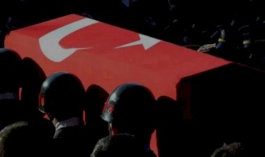 Son Dakika: MSB duyurdu: Pençe-Kilit operasyon bölgesinde 1 asker şehit oldu, 4 asker yaralandı