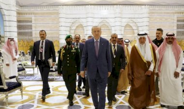 Kılıçdaroğlu’ndan Suudi Arabistan Ziyaretine Tepki