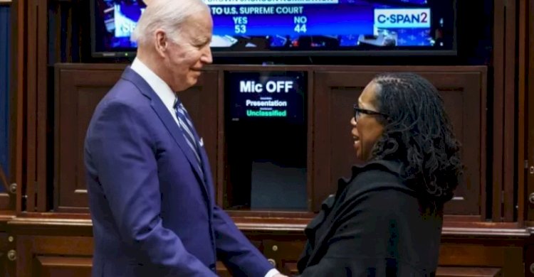 Ketanji Jackson: ABD Senatosu'nun onayladığı yargıç, Anayasa Mahkemesi'nin ilk siyah kadın üyesi olacak
