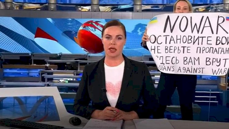 Savaş karşıtı Rus gazeteci Alman medyası için çalışmaya başladı