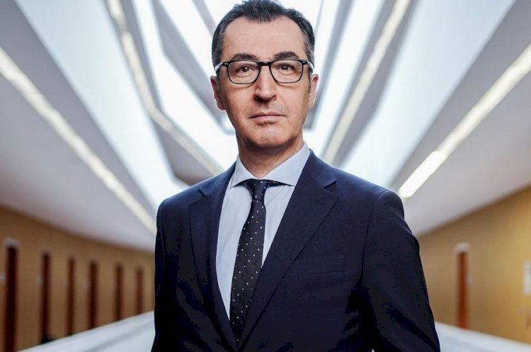 Özdemir: Putin aç bırakma politikası izliyor